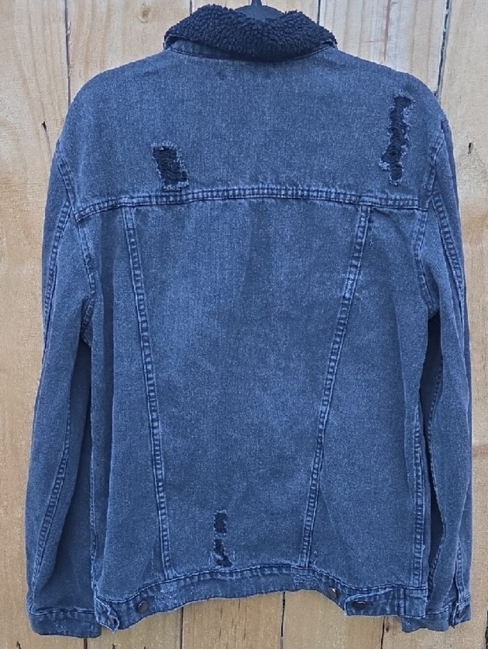 JACKSON Washed Denim Sherpa Collar Jacket - Picture 3 of 11